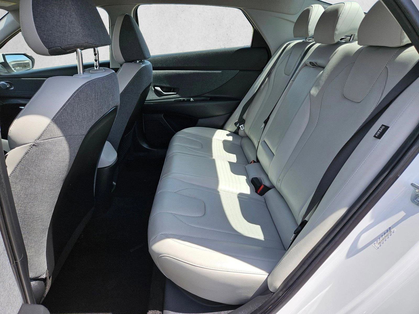 Used 2024 Hyundai Elantra Limited FWD image 24