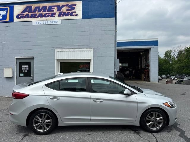 Used 2018 Hyundai Elantra SEL FWD image 7