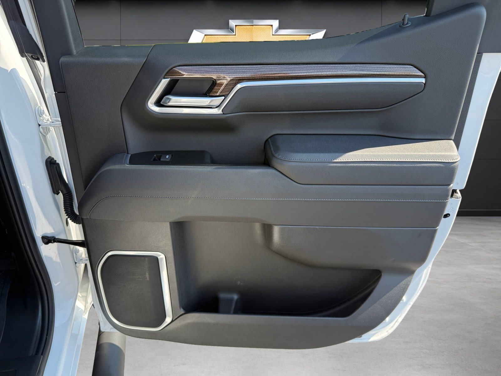 Used 2025 Chevrolet Silverado 1500 RST w/ RST All Star Premium Package AWD/4WD image 16