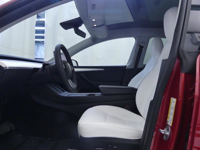 Used 2023 Tesla Model Y Long Range AWD/4WD image 21