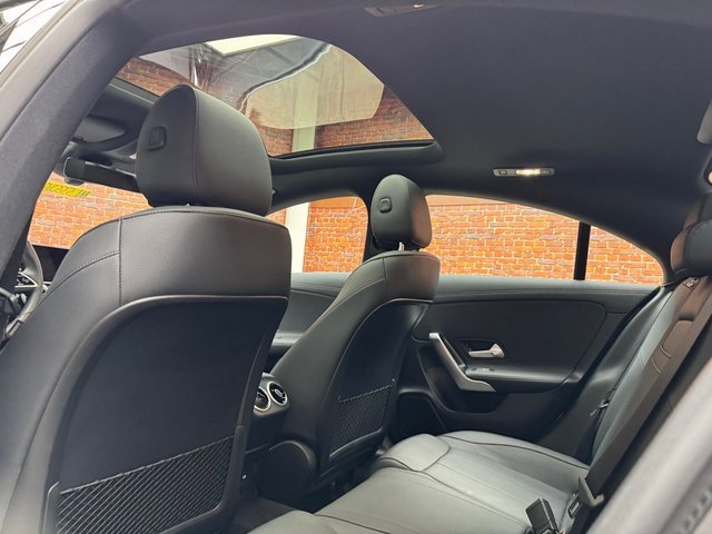 Used 2025 Mercedes-Benz CLA 250 4MATIC image 25