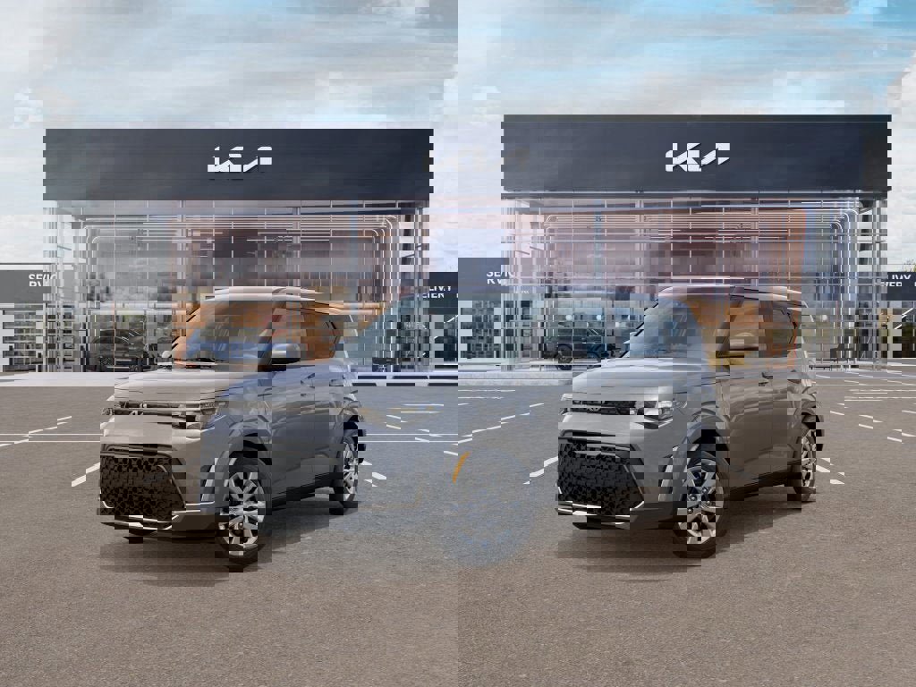 New 2025 Kia Soul LX image 1