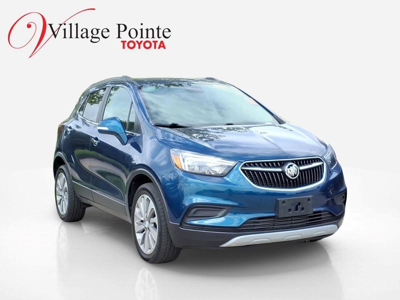 Used 2019 Buick Encore Preferred w/ Safety Package AWD/4WD image 3