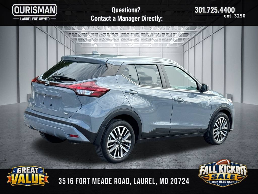 Used 2023 Nissan Kicks SV FWD image 3