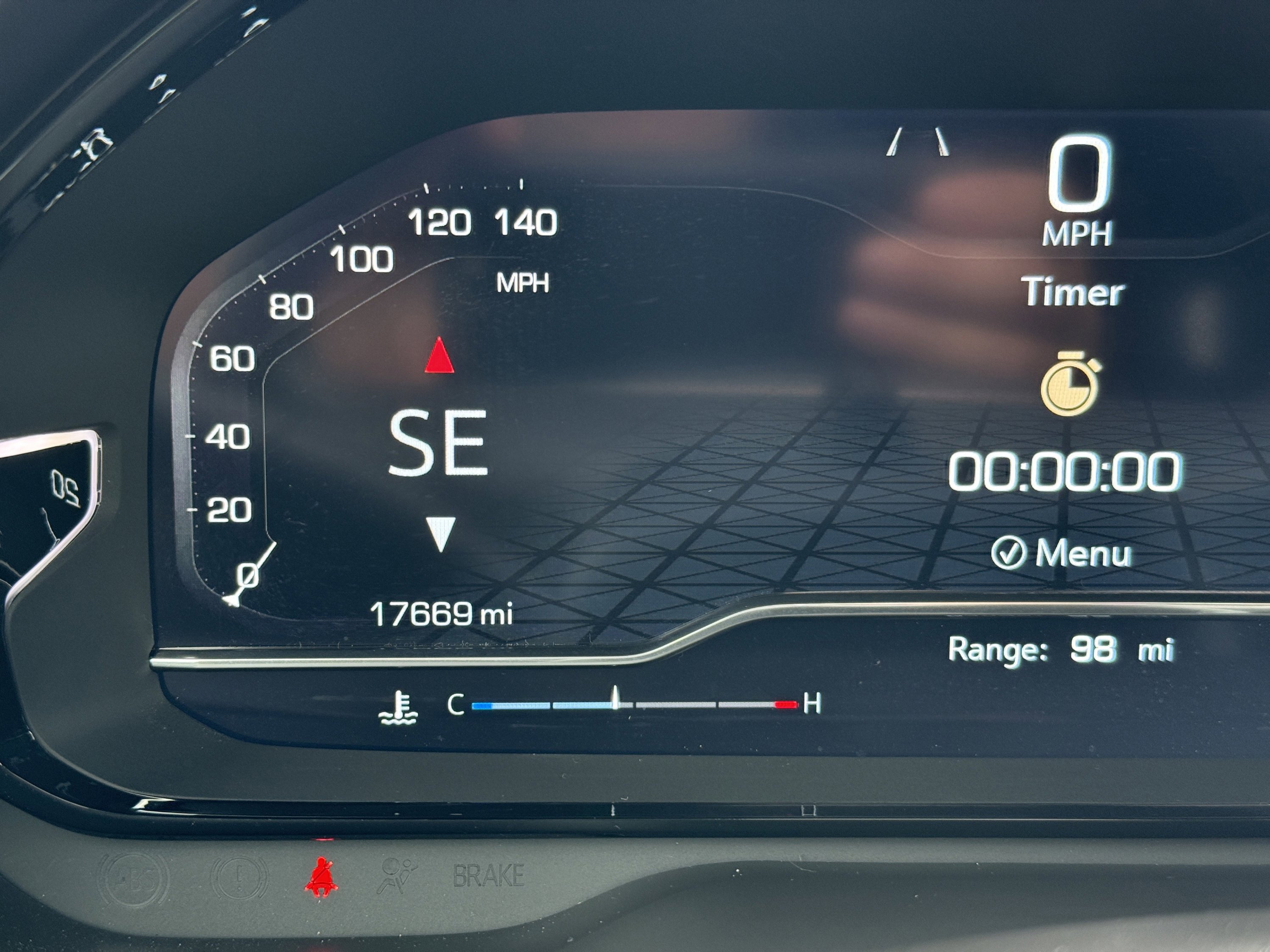 Used 2024 GMC Yukon XL Denali w/ Advanced Technology Package image 2