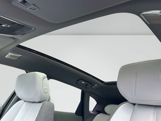 New 2026 Cadillac Optiq Sport 1 AWD/4WD image 9