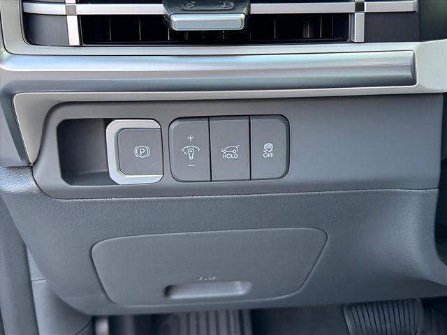 New 2026 Hyundai Santa Fe SE AWD/4WD image 17