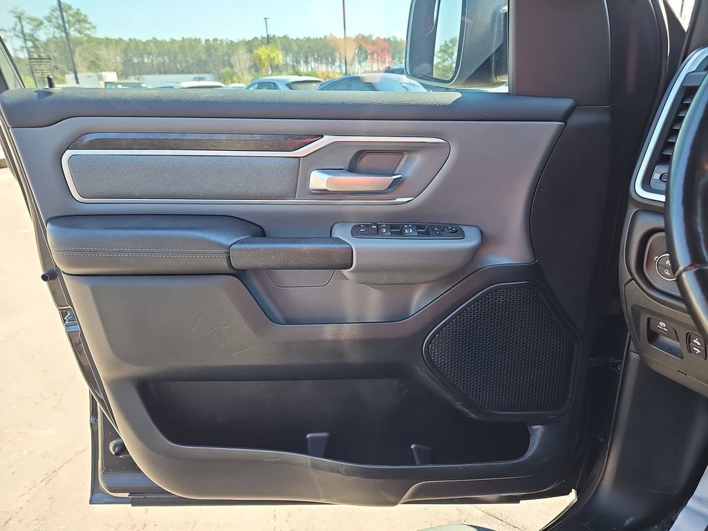 Used 2022 RAM 1500 Big Horn AWD/4WD image 30