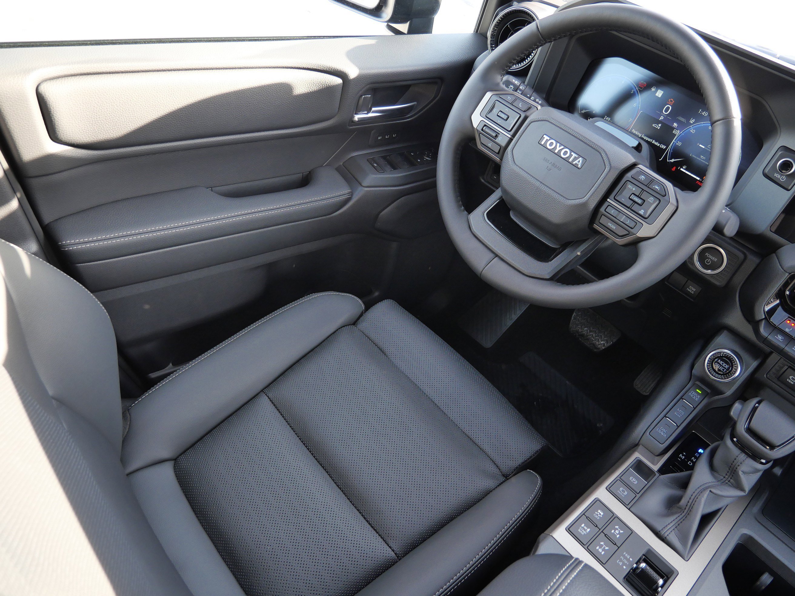 Used 2026 Toyota Land Cruiser image 9