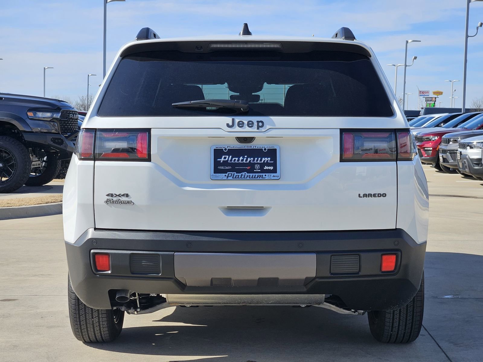 New 2026 Jeep Cherokee Laredo image 8