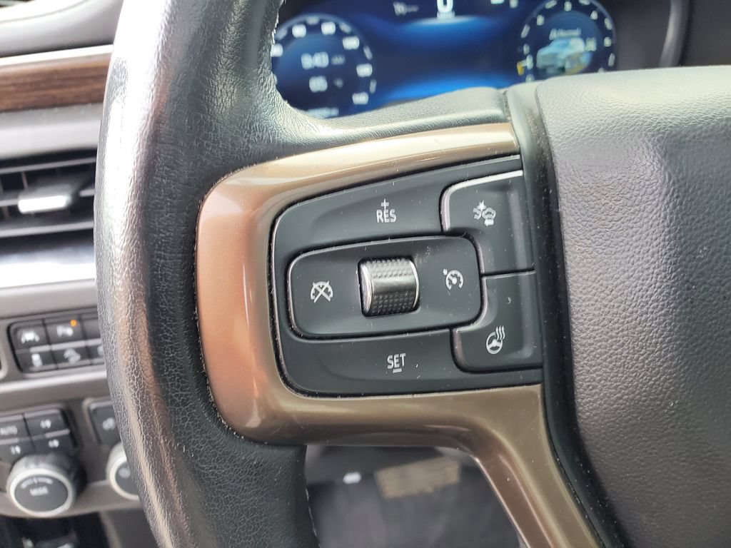 Certified 2022 Chevrolet Suburban High Country AWD/4WD image 10