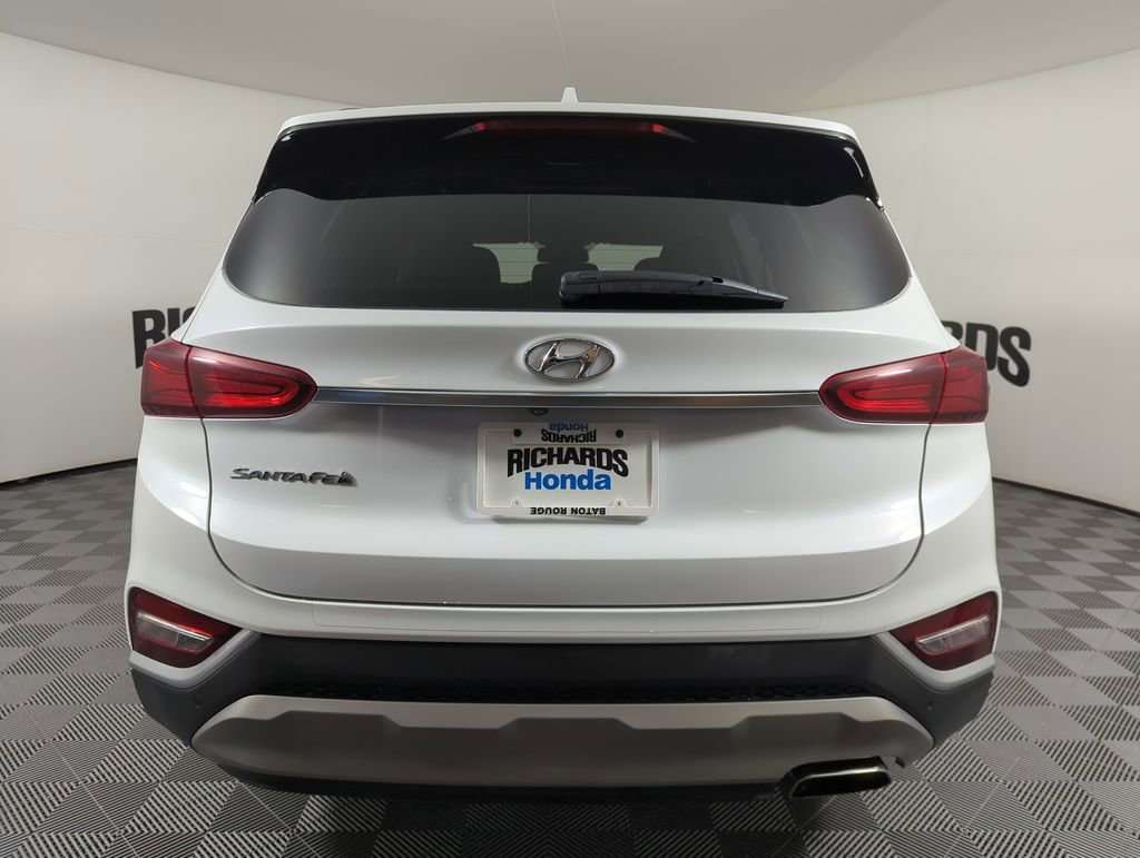 Used 2020 Hyundai Santa Fe SEL w/ Convenience Package FWD image 4