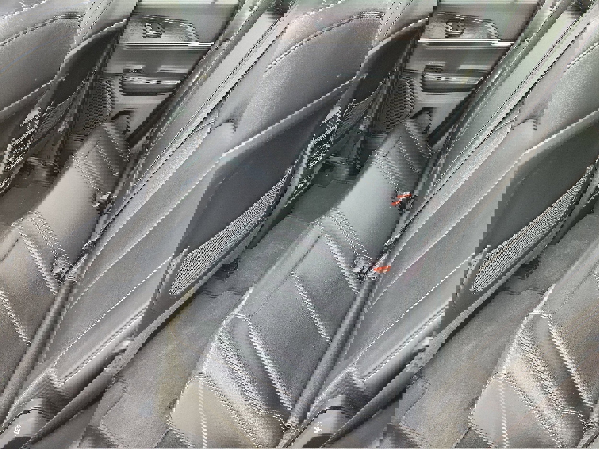 Used 2023 Jeep Grand Cherokee Limited image 11