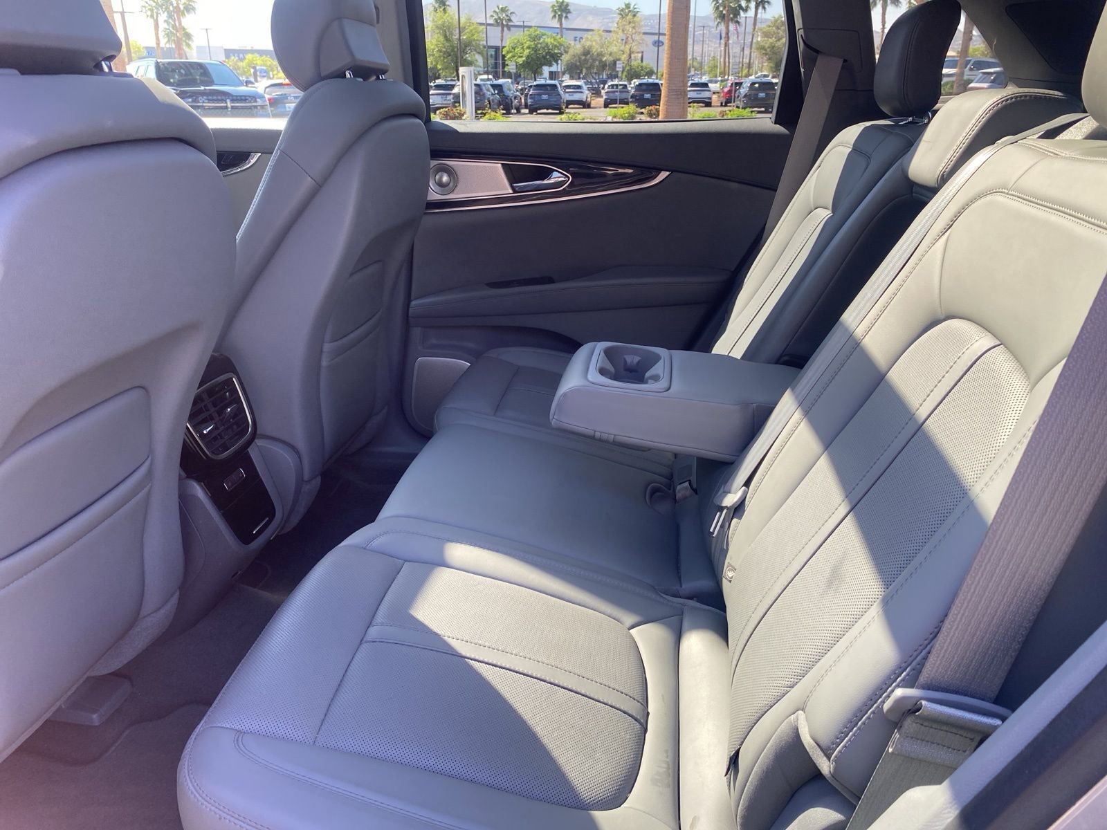 Used 2021 Lincoln Nautilus Reserve w/ Equipment Group 202A image 21