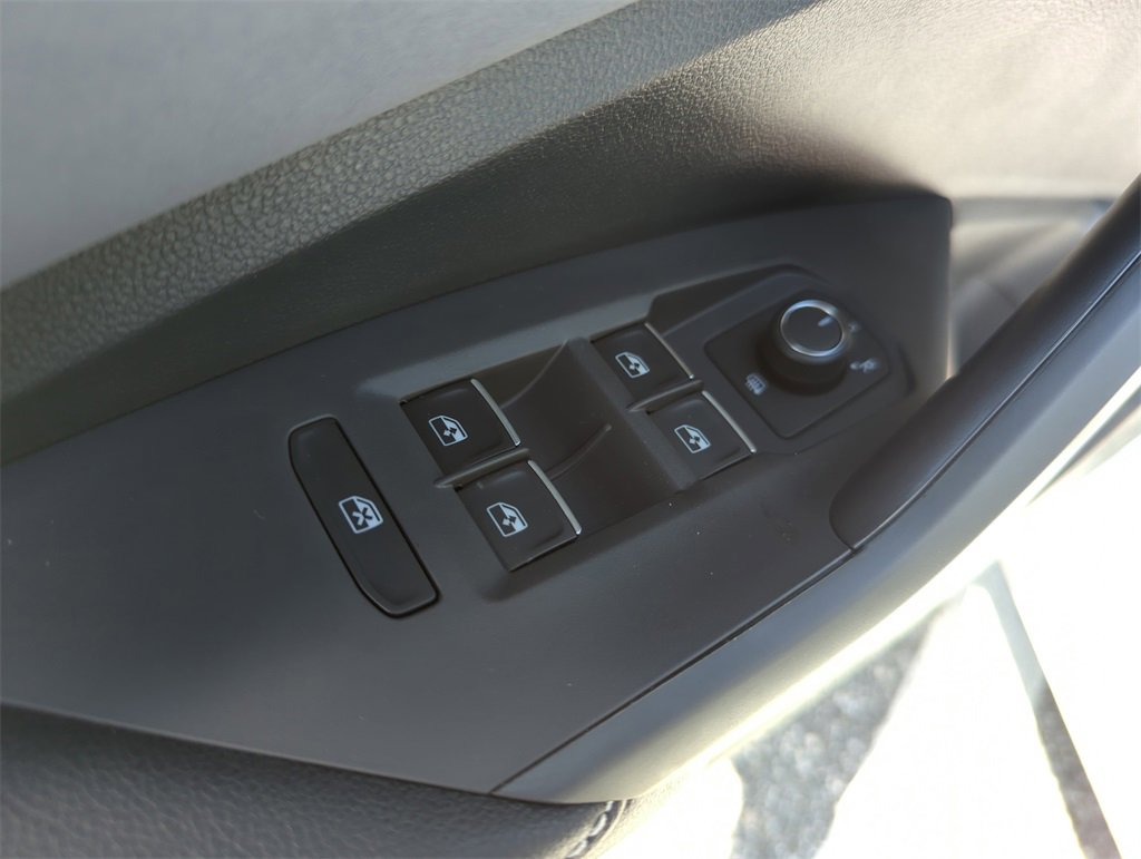 New 2026 Volkswagen Jetta SE image 26