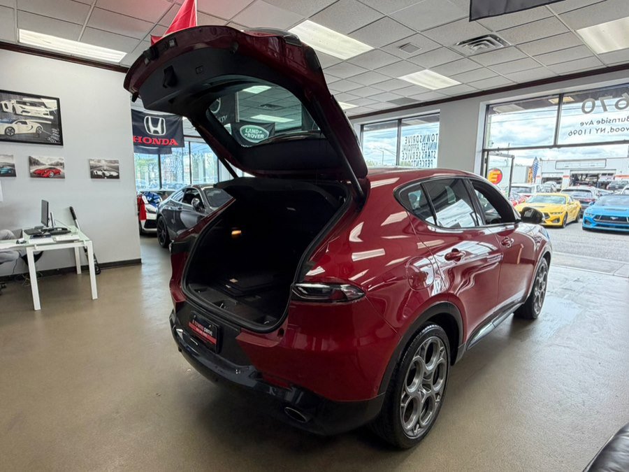 Used 2024 Alfa Romeo Tonale Veloce AWD/4WD image 20