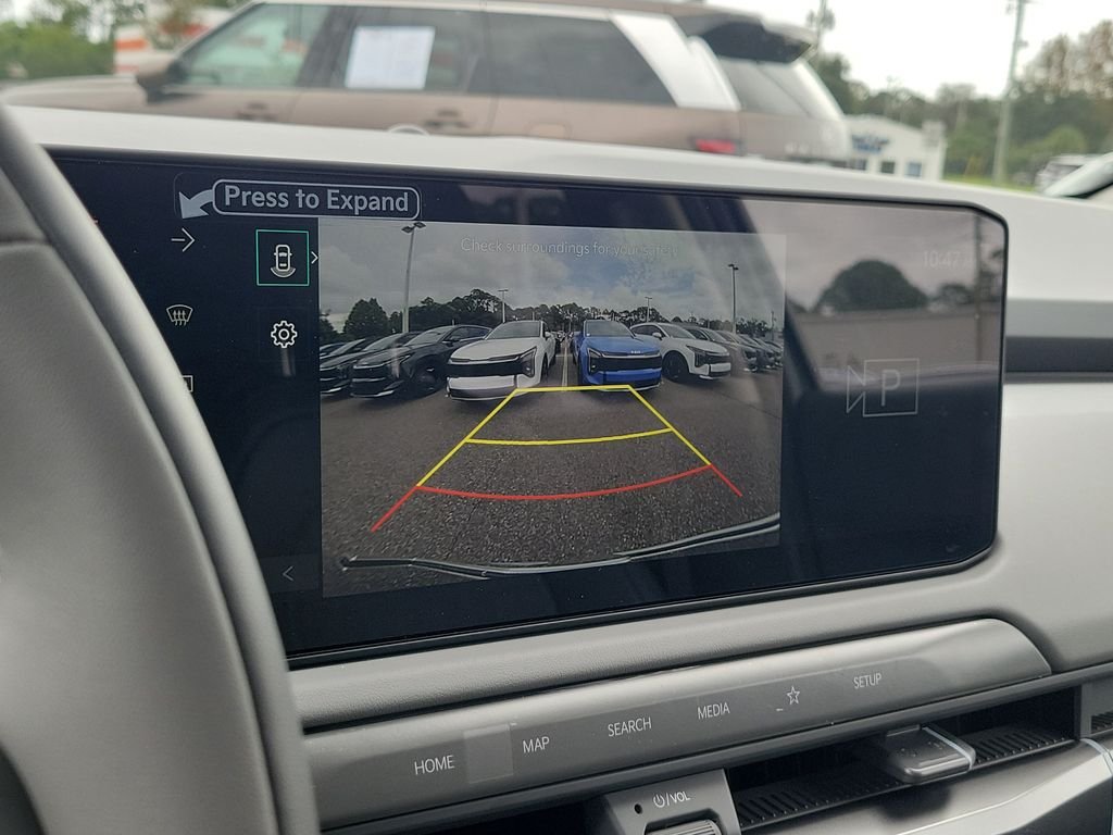 New 2027 Kia EV3 Wind FWD image 32