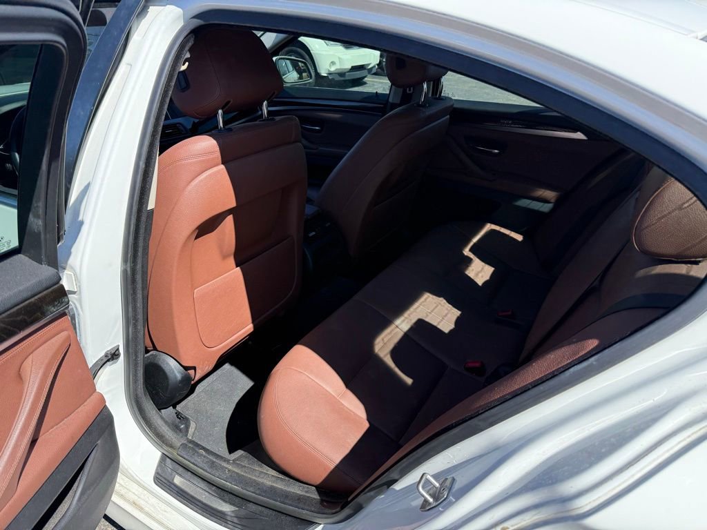 Used 2015 BMW 528i Sedan image 6