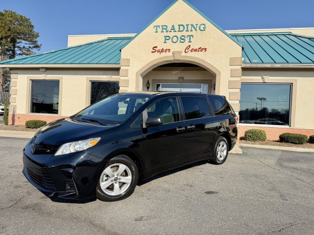 Used 2020 Toyota Sienna L FWD video 3