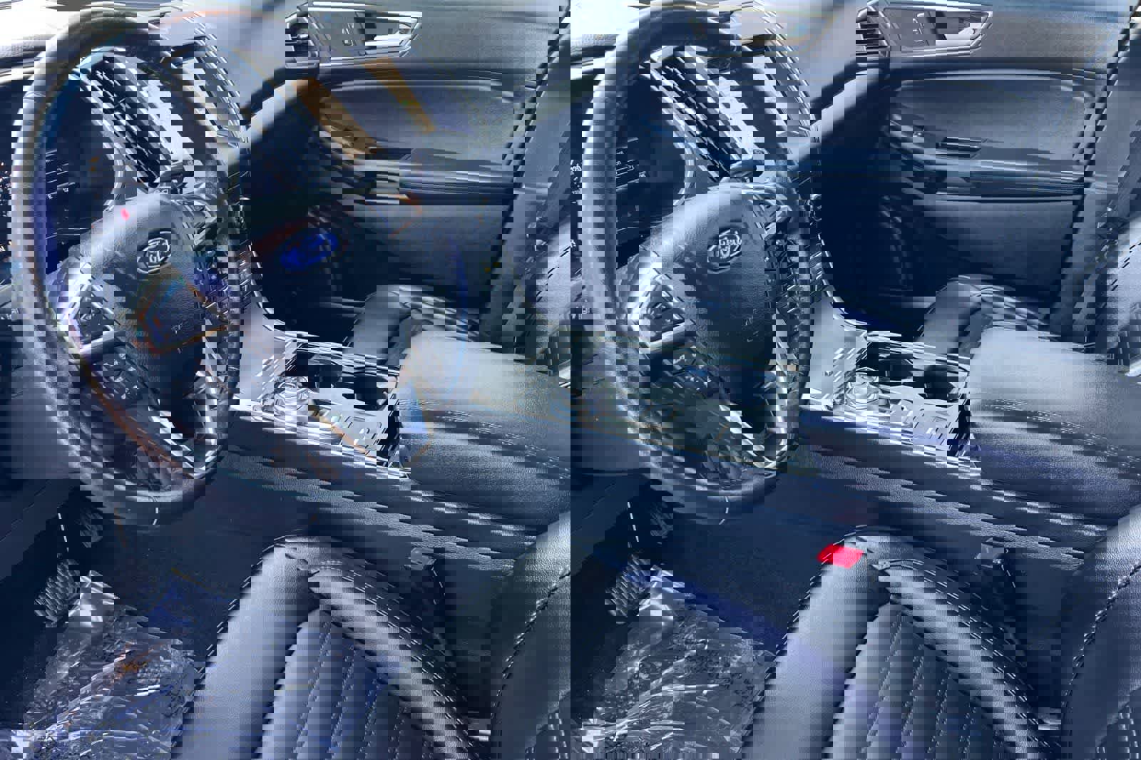 Used 2020 Ford Edge SEL w/ Convenience Package image 12