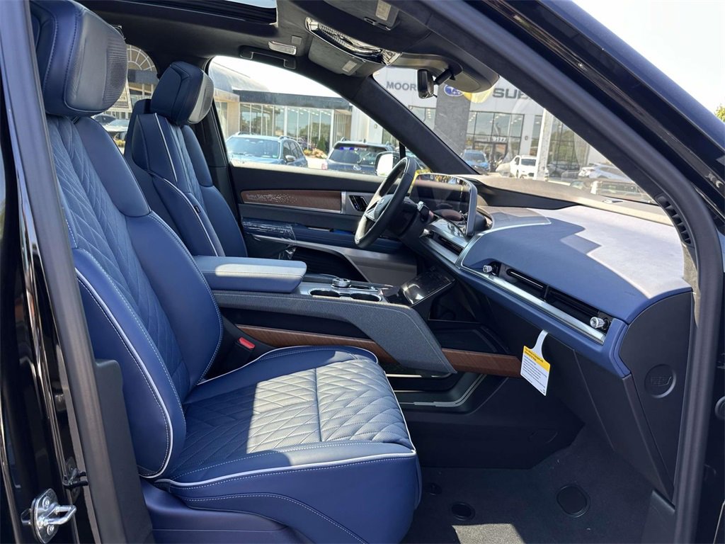 New 2026 Cadillac Vistiq Premium Luxury image 10