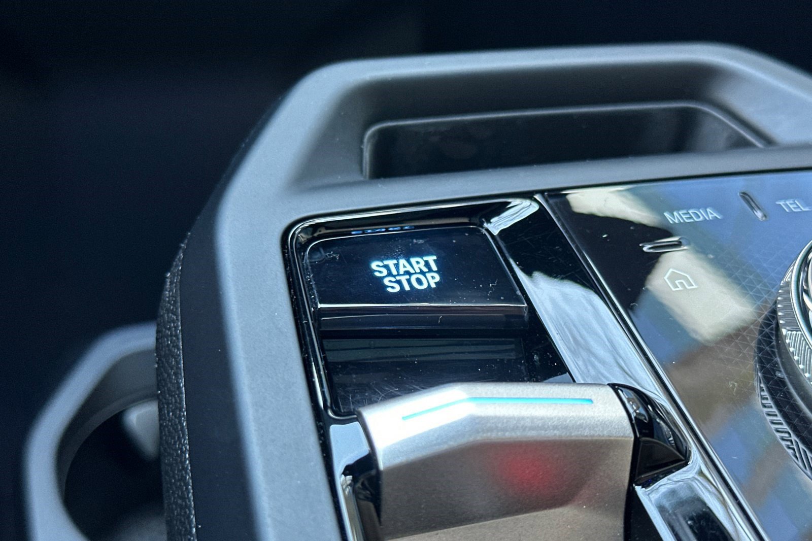 Certified 2024 BMW iX xDrive50 w/ Convenience Package image 30