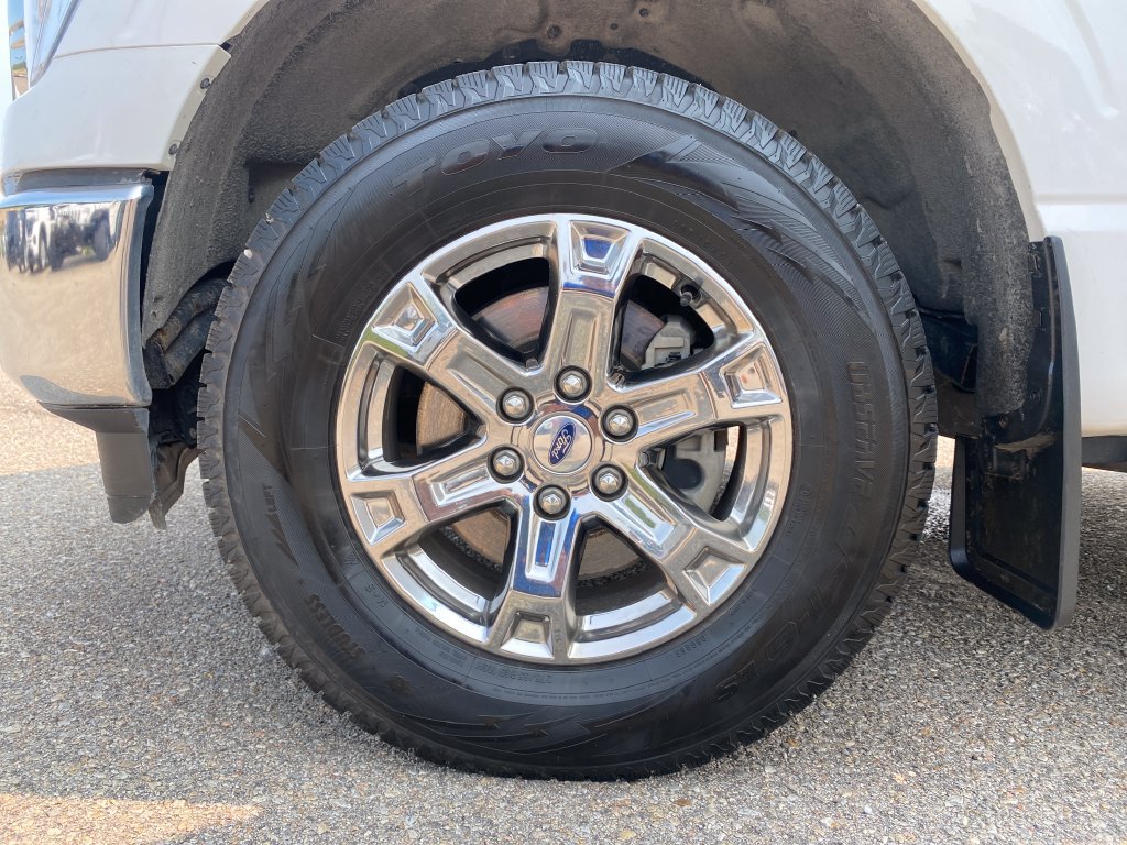 Used 2023 Ford F150 XLT w/ XTR Package AWD/4WD image 26