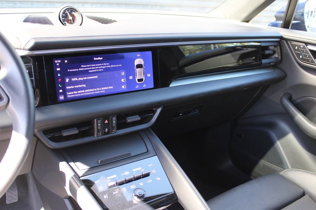 Certified 2024 Porsche Macan 4 Electric image 21