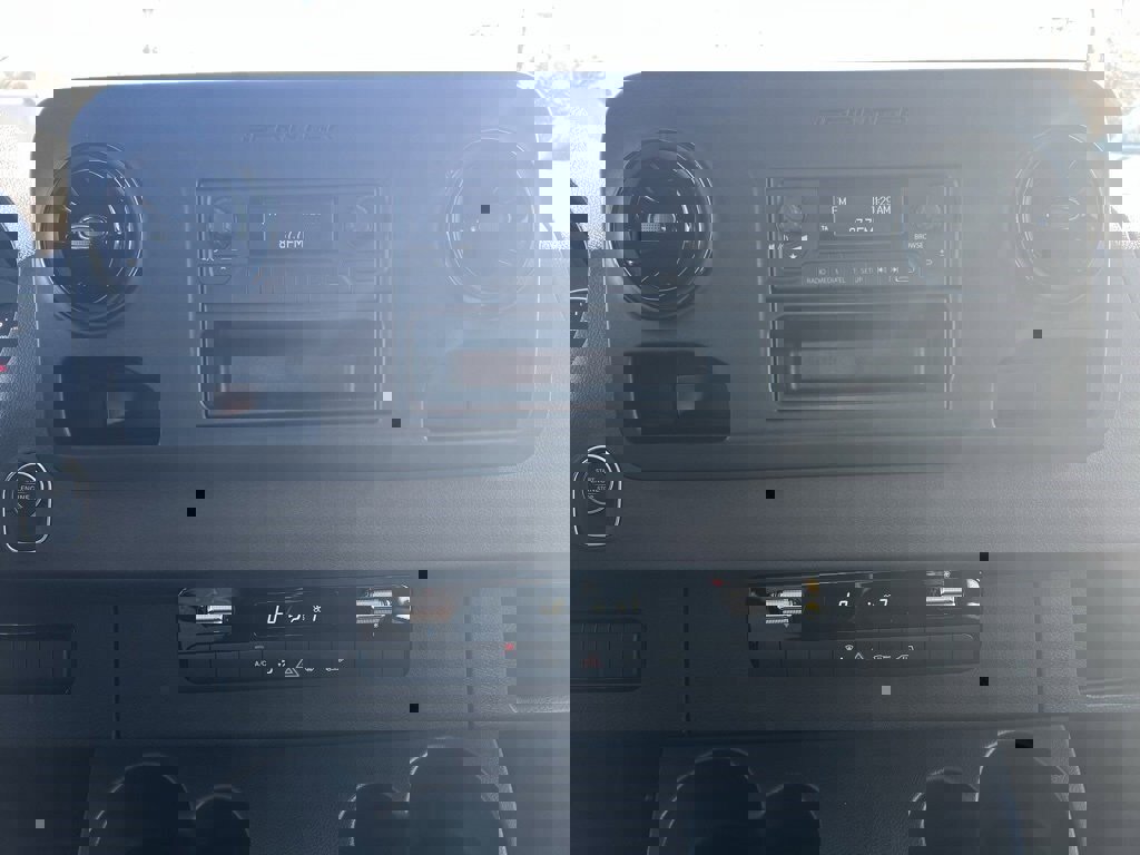 New 2025 Mercedes-Benz Sprinter 2500 image 17