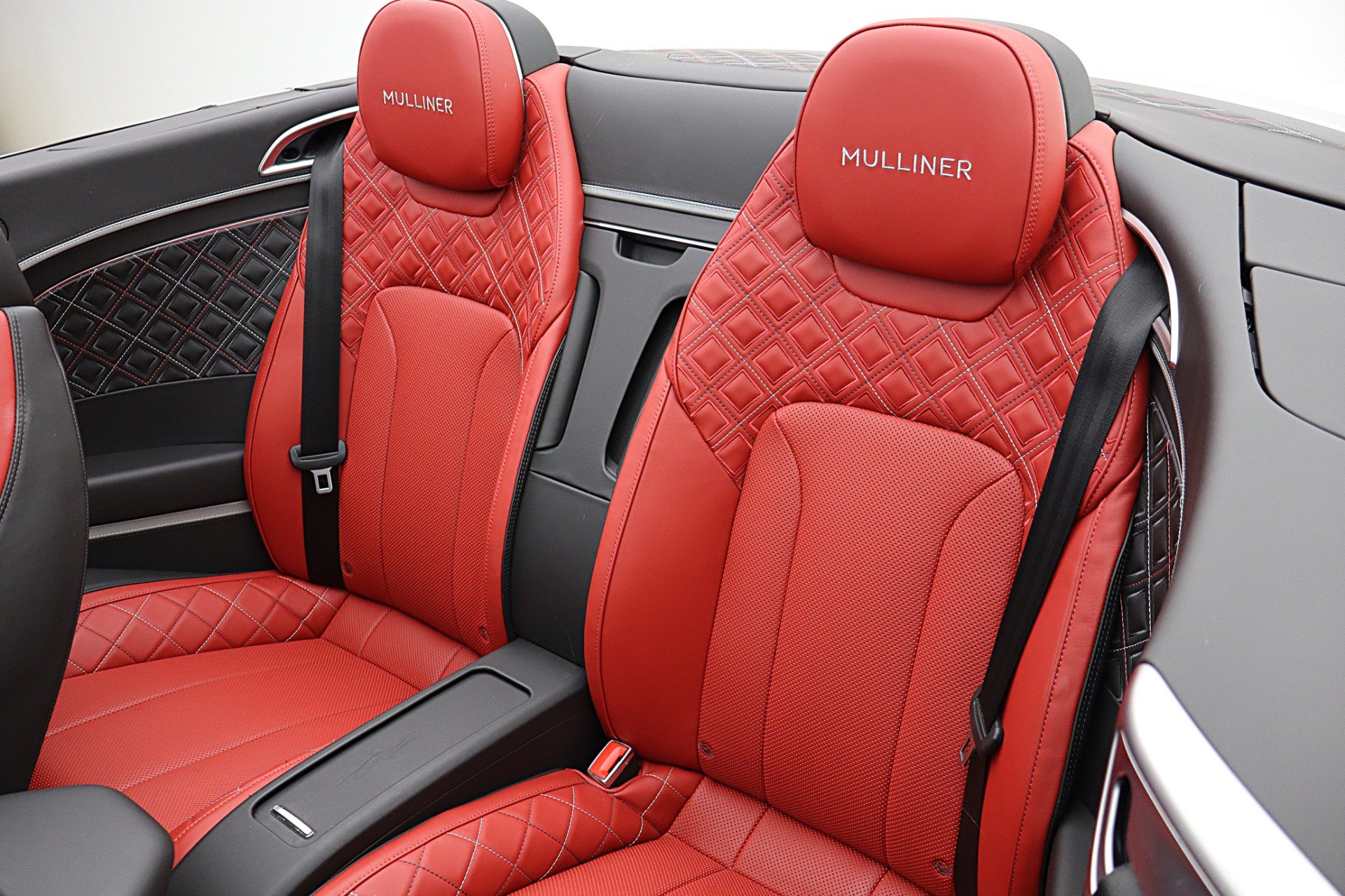 Certified 2022 Bentley Continental GT Mulliner AWD/4WD image 34