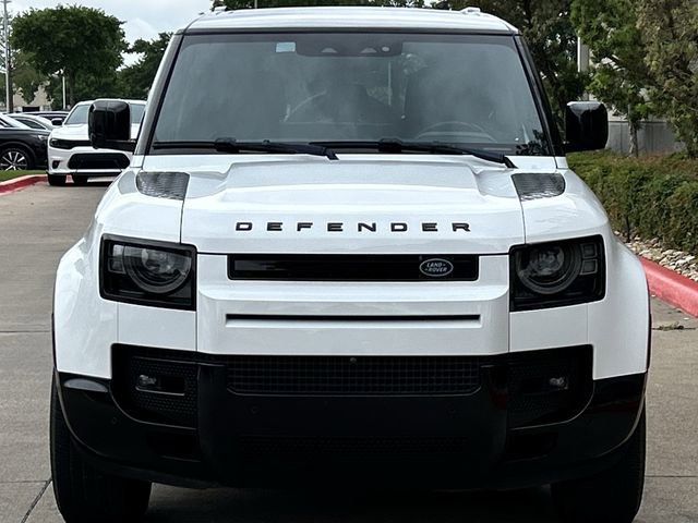 Used 2022 Land Rover Defender 110 X-Dynamic SE AWD/4WD image 9