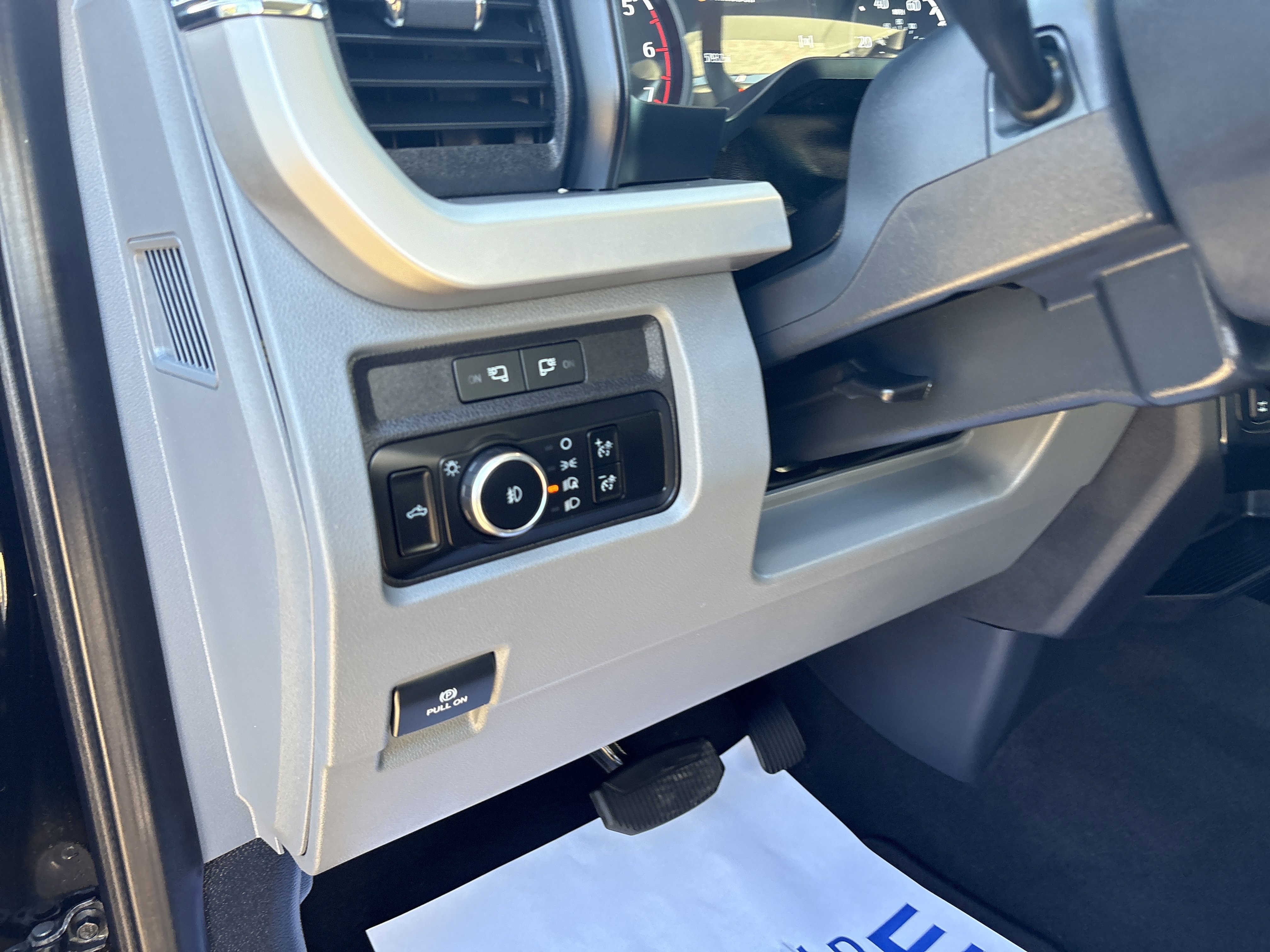 Used 2024 Ford F250 XLT w/ 360-Degree Camera Package image 12