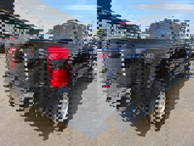 Used 2025 Ford F450 Lariat w/ Lariat Ultimate Package image 5