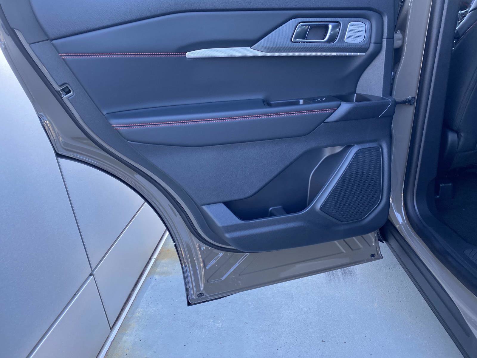 New 2026 Ford Explorer ST image 10