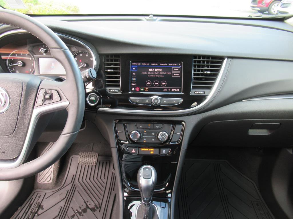 Used 2022 Buick Encore Preferred image 19