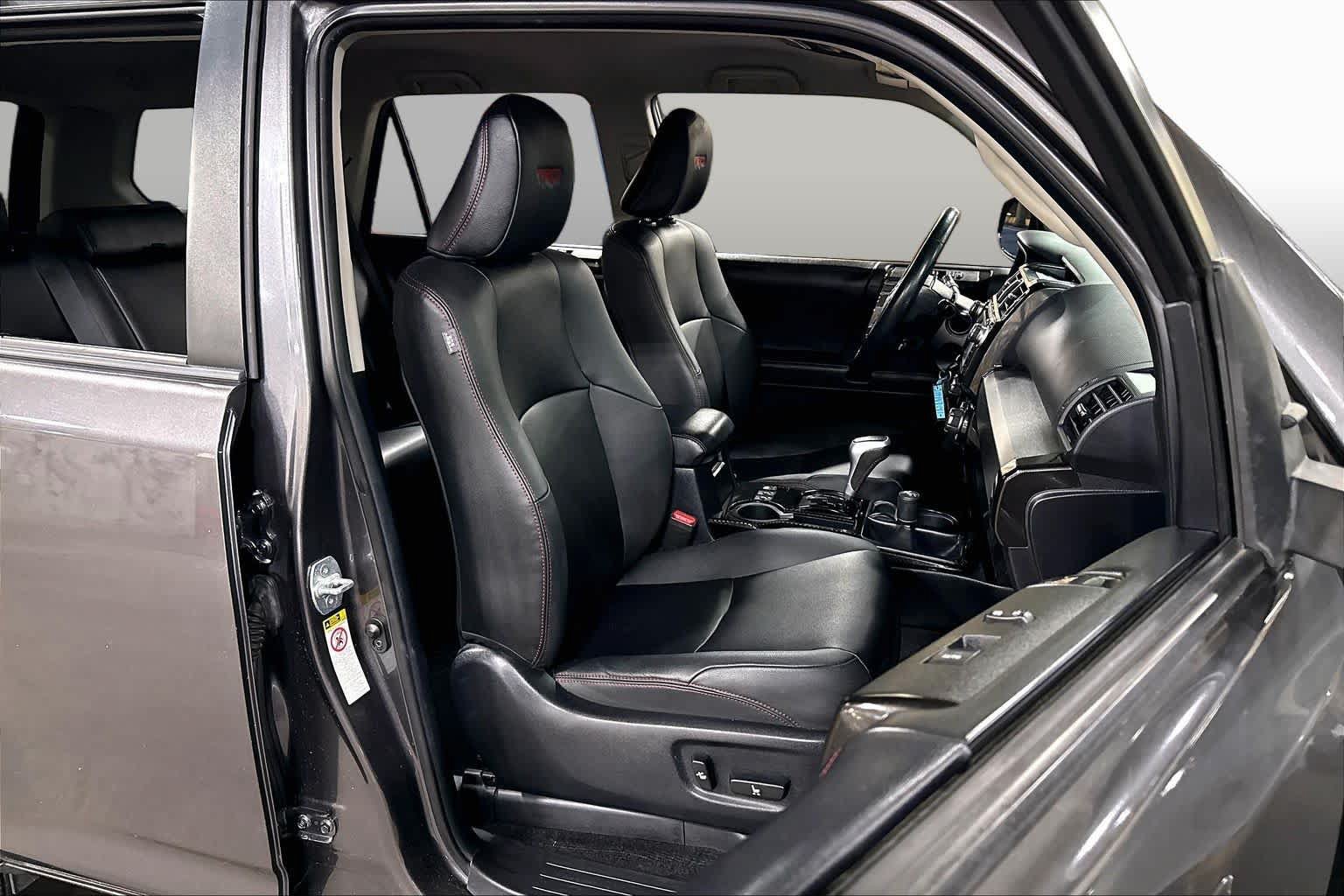 Certified 2019 Toyota 4Runner TRD Off-Road Premium w/ Wilderness Package AWD/4WD image 9