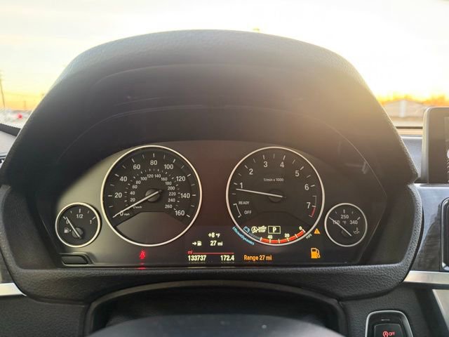 Used 2015 BMW 335i Gran Turismo xDrive image 18