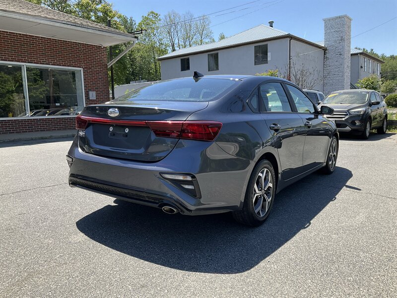 Used 2019 Kia Forte LXS FWD image 5