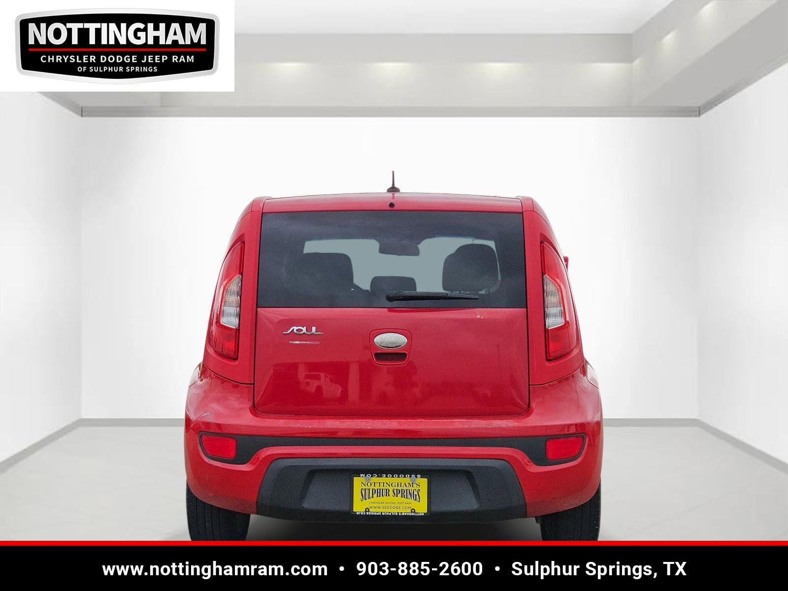 Used 2013 Kia Soul + image 5