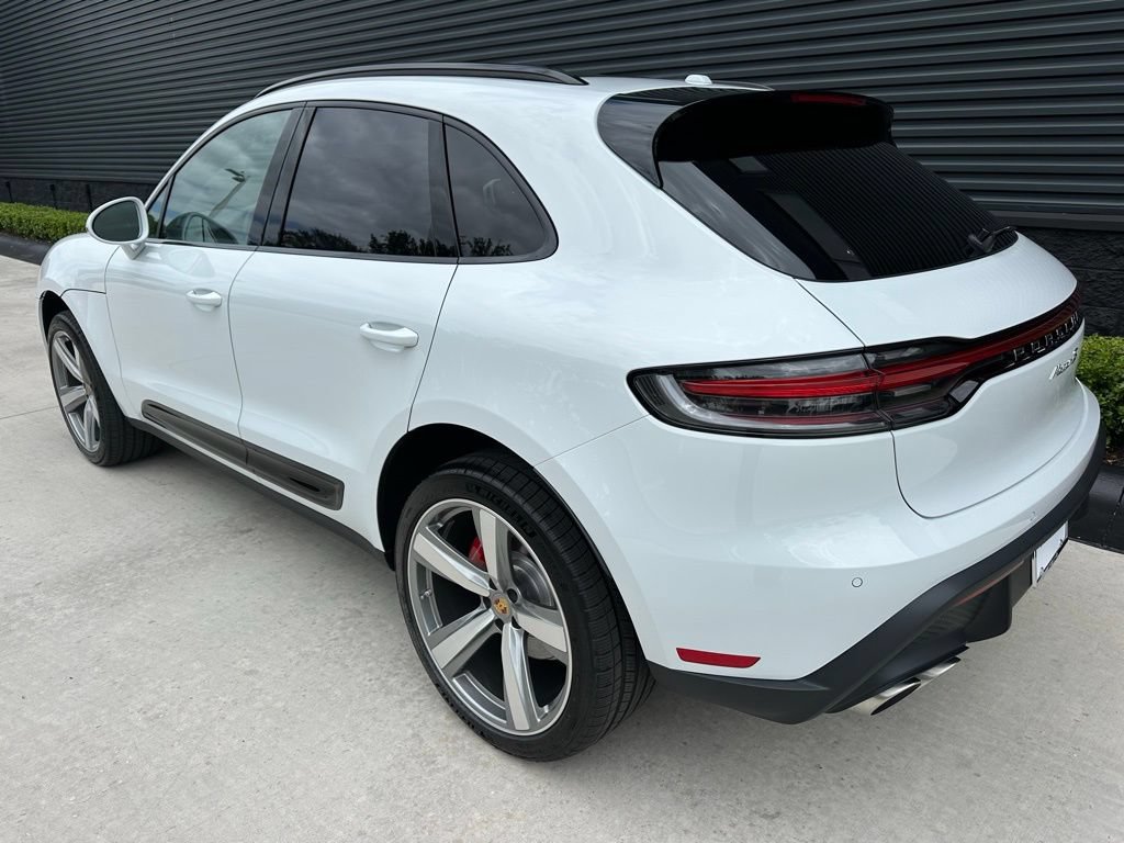 Used 2026 Porsche Macan S AWD/4WD image 3