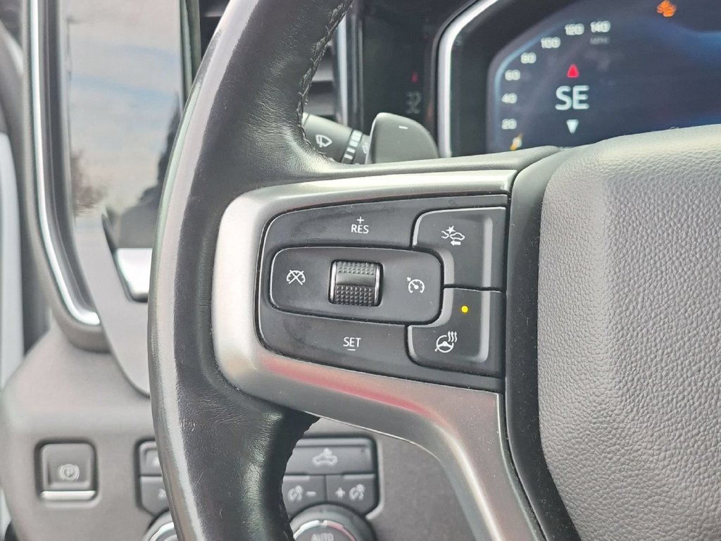 Used 2022 Chevrolet Silverado 1500 RST AWD/4WD image 19