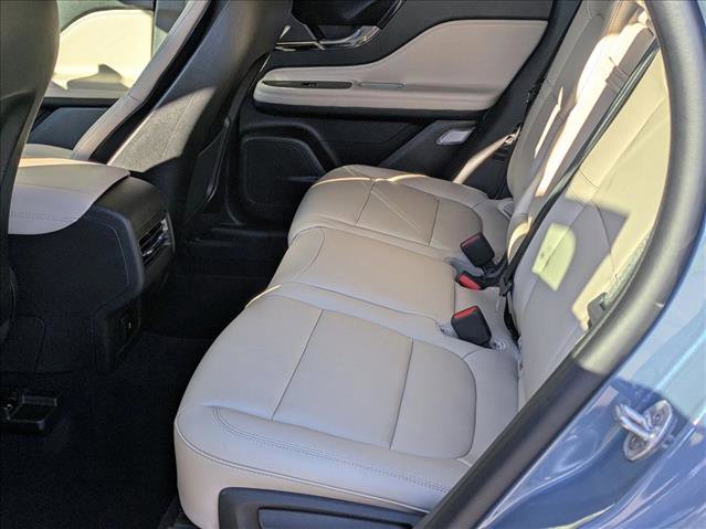 New 2026 Lincoln Corsair Premiere image 14