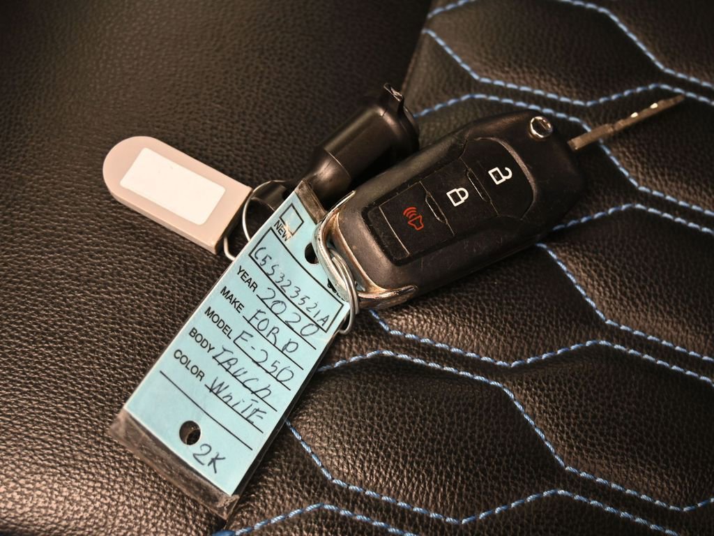 Used 2020 Ford F250 XL w/ STX Appearance Package image 22