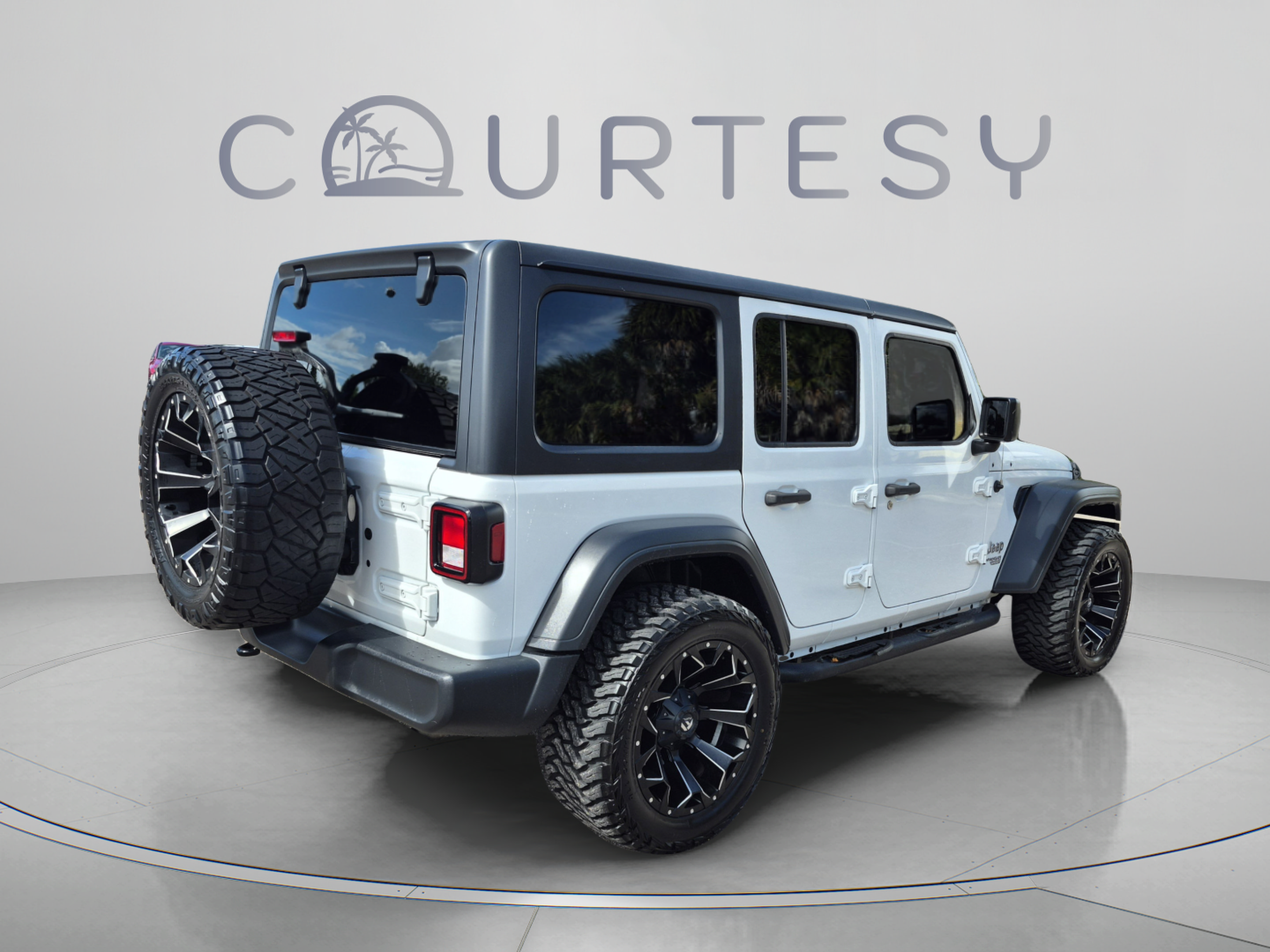 Used 2019 Jeep Wrangler Unlimited Sport S AWD/4WD image 5
