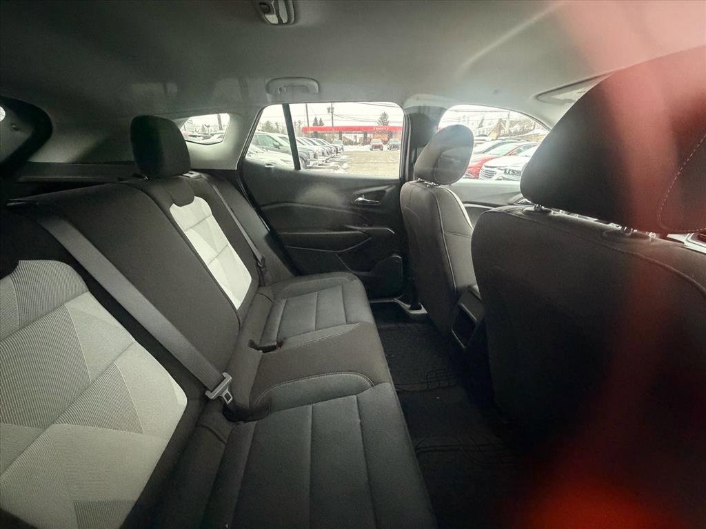 Used 2024 Chevrolet Trax LS image 12
