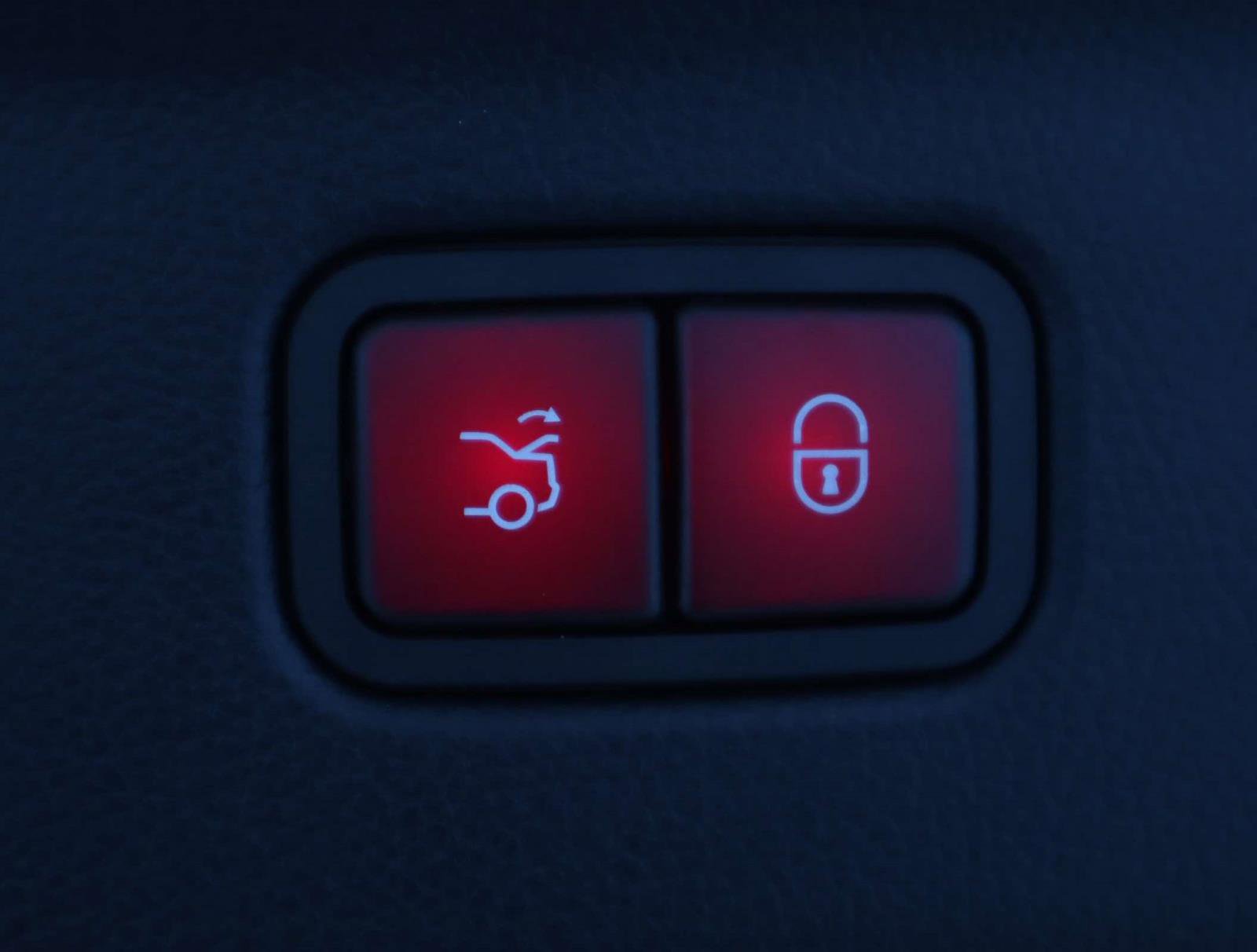 Used 2024 Mercedes-Benz S 580e 4MATIC Sedan image 11