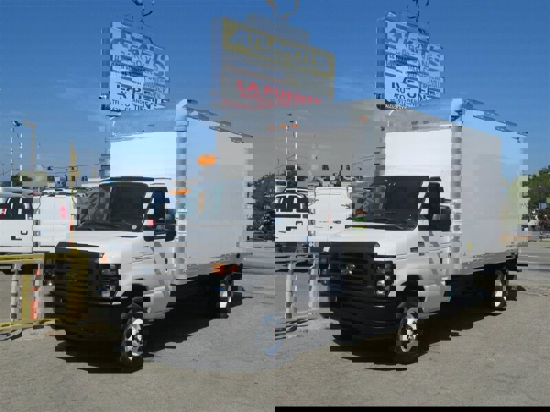 Used 2017 Ford E-350 and Econoline 350 Super Duty w/ Power Windows & Locks Group