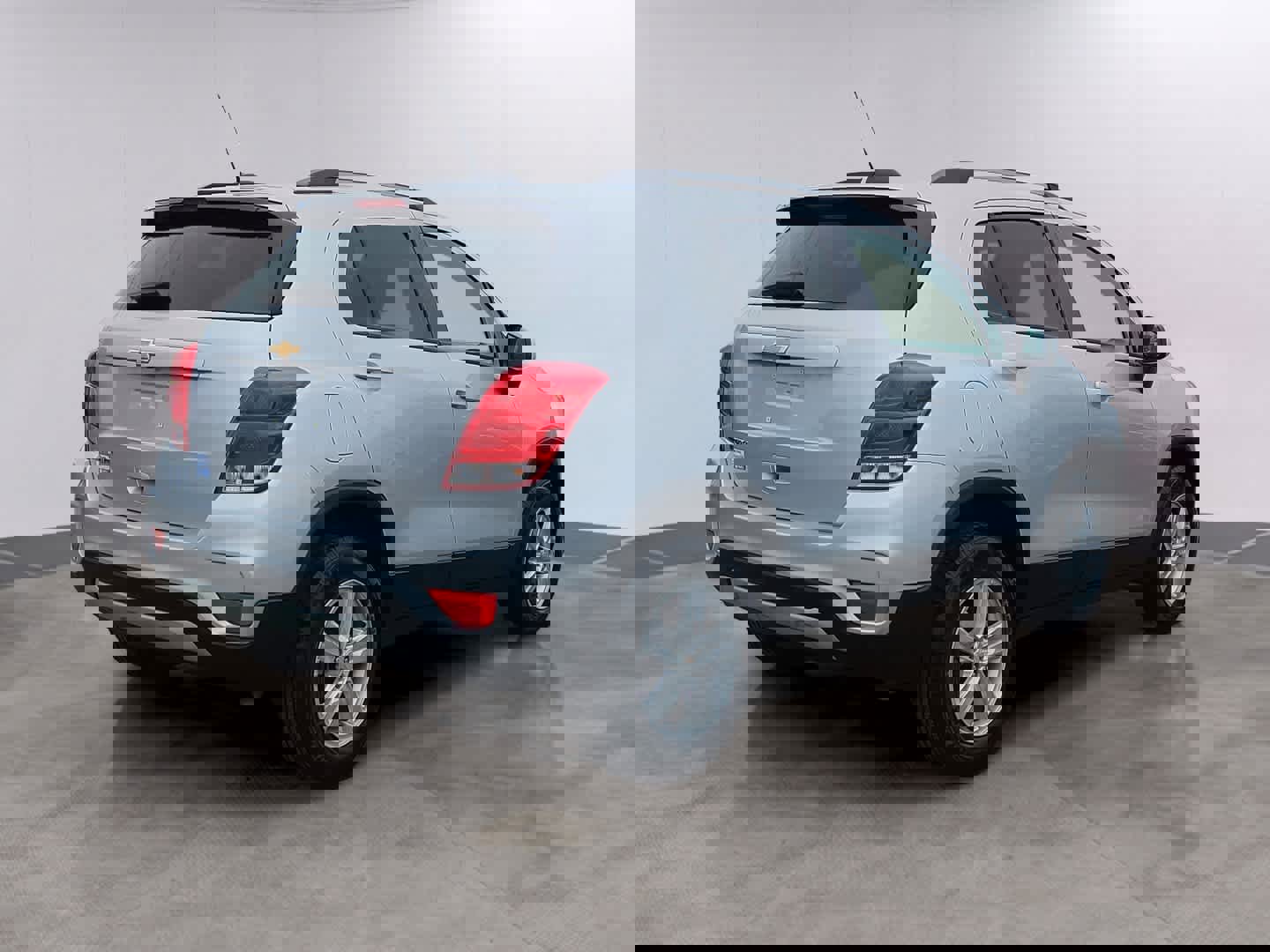 Certified 2022 Chevrolet Trax LT w/ LT Convenience Package image 4