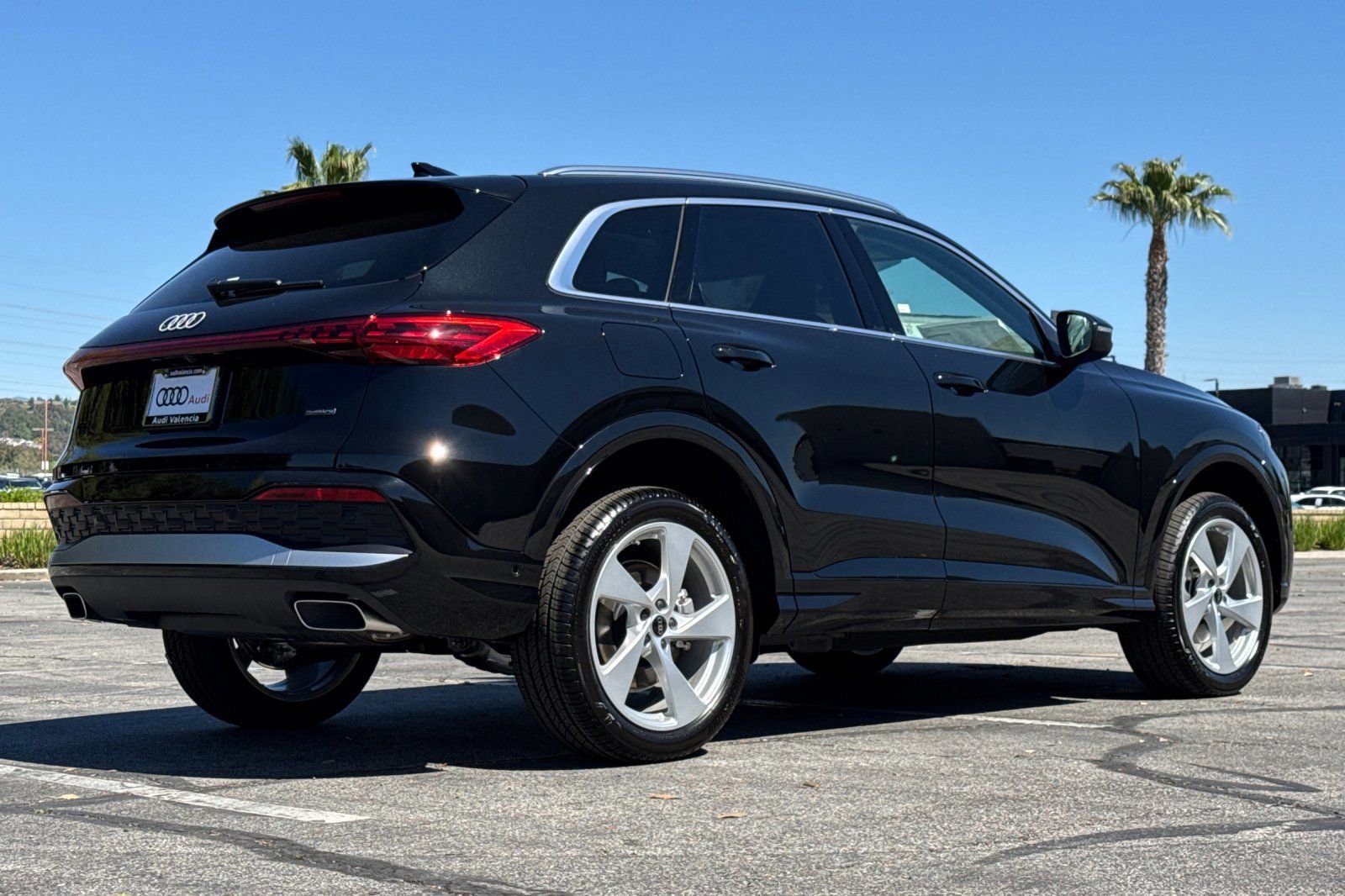 New 2025 Audi Q5 Premium Plus image 4