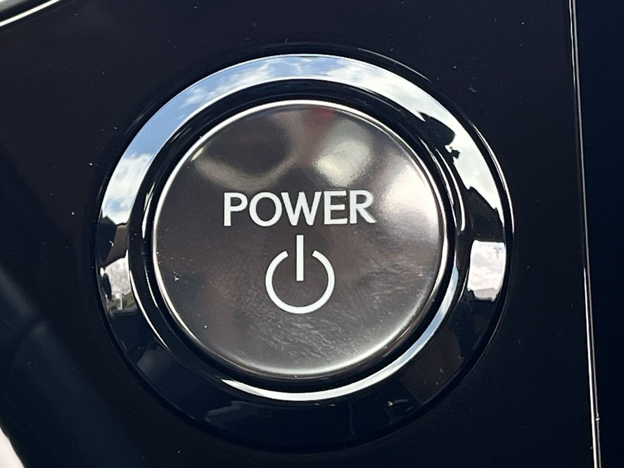 Used 2025 Lexus NX 350h AWD w/ Accessory Package (2T) image 19